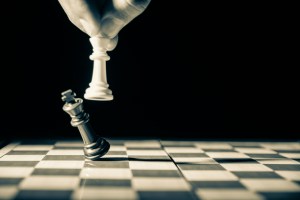 Mr Mercedes di Stephen King: una partita  a scacchi con l’assassino